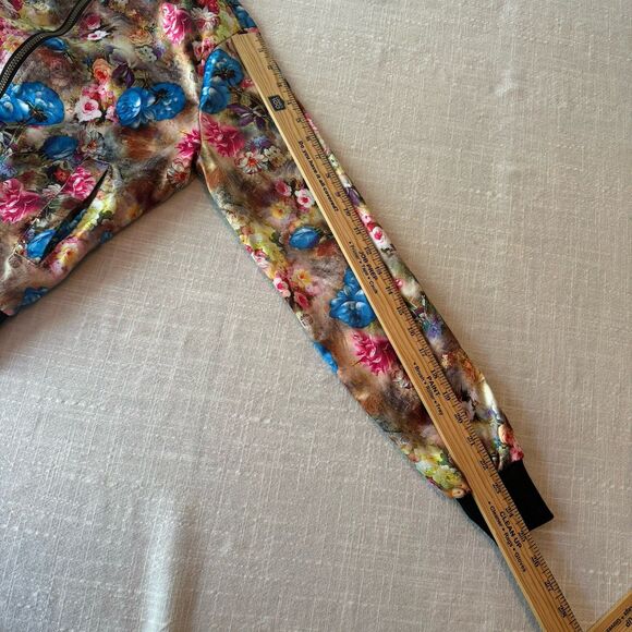 NEW YORK YOKI Silky Feel Full Zip Floral Bomber Style Jacket Women’s Medium - Picture 4 of 9